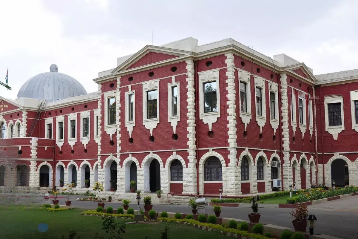 Jharkhand High Court Ruling: Is Calling Someone 'Adivasi' an Offence