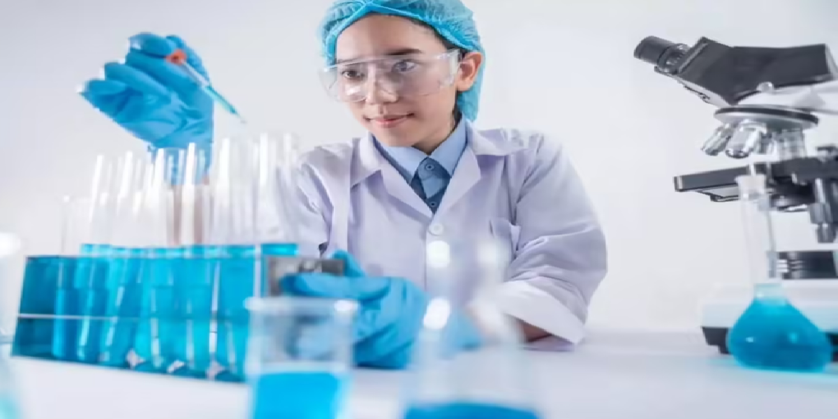 AMU Lab Tech, Lab Attendant Recruitment 2025